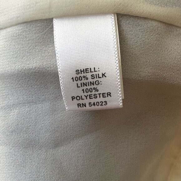 Banana Republic Blue and Cream Ruffled lined Silk Sundress with shoulder tie sz4 - Picture 6 of 6